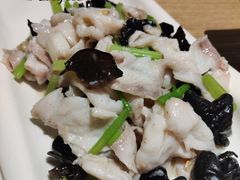 麦芹木耳馏鱼片-秦香阁·西北家常菜(徐汇日月光中心店)