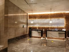 -大连星海皇冠假日酒店