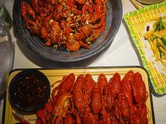 -肥肥虾庄·金牌油焖大虾(沙湖店)