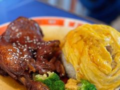 滑蛋瑞士鸡比饭-伯友茶记(中华广场店)