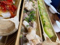 -胡须哥网红竹筒菜