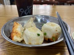 -黄阿姨锅贴大王(万航渡路店)