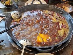 -黄潇洒老火锅(九眼桥宏济巷店)