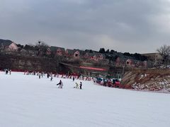 -蓟洲国际滑雪场
