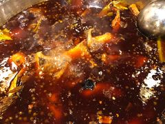 -肖肖酸萝卜鱼火锅(总店)