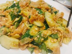 黄瓜拌蜇头-老家黄墩小错鸡·活海鲜