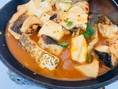 -万佛湖许老大铁锅鱼(黑金冠店)
