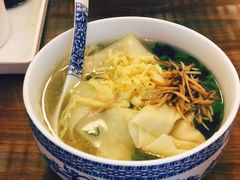 -笑来喜馄饨小笼工坊店(湖滨街店)