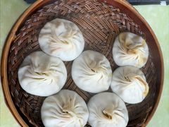 -笑来喜馄饨小笼工坊(通扬路店)