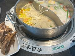 -江小渔鲜鱼火锅(西二道街店)