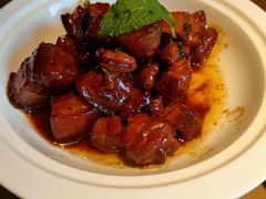 融.炆火牛肉-融和里(华润·二十四城店)
