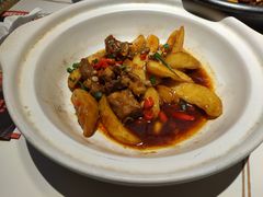 排骨炖土豆-阿瓦山寨·湘菜现炒·剁椒鱼头王(咸阳总店)