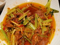 -万重锦·人文川菜馆(骡马市店)