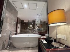 -广州白云机场雅高铂尔曼大酒店