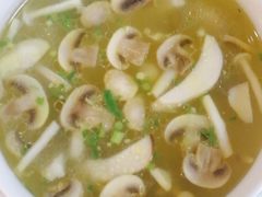 -香山湖渔家大院