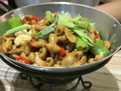 -三湘四水正宗湘菜(君峰路店)