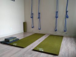 -瑜舍瑜伽连锁教室