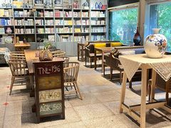 -谷咖啡·鲜花绿植花园餐厅