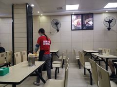 -江三王记牛杂馆(总店)