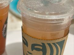 -星巴克臻选(南京金茂览秀城店)