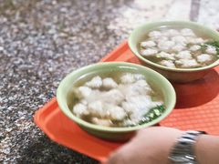 -张阿三馄饨店
