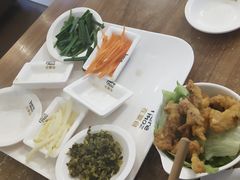 -在蒙自过桥米线
