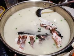 正宗千岛湖直达．一鱼二吃．鲜美-二十八里太湖船菜(吉祥路店)