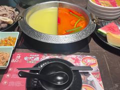 -一绪に和牛寿喜烧(罗湖益田假日店)