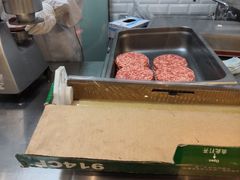 -The Habit Burger Grill 哈比特汉堡(爱琴海店)