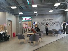 大堂-瑞幸咖啡(回龙观上品折扣店)