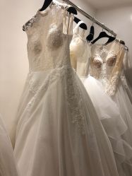 点击看大图 -33度婚纱礼服馆(仁和广场店)