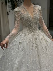 -台湾蔡美月婚纱租赁
