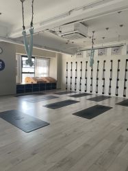 点击看大图 -OM瑜伽教练培训学院