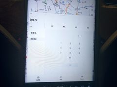 -TESLA 特斯拉(上海太古汇体验店)