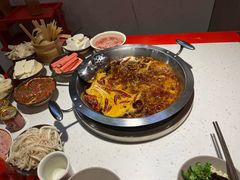 -厂花素芬九宫格火锅(红光店)