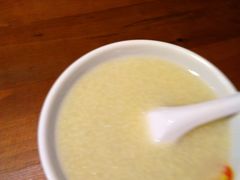 小米粥-石头门坎