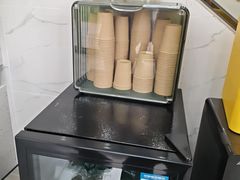 -半岛宠物医院24小时·内窥镜·牙科·碎石中心(府城大道店)