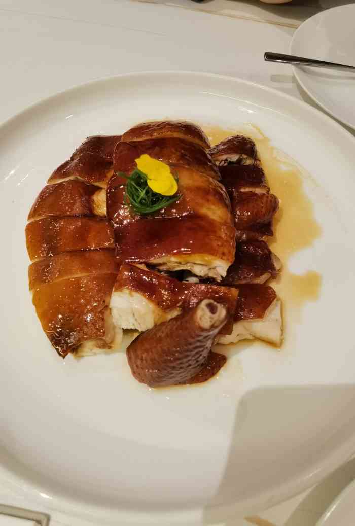 满记粤菜馆(金川街店)-"「啫啫排骨」排骨量很少,两个人不太够,味.