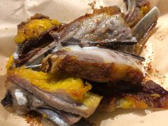 馕坑果木烤羊排-巴扎美食·新疆菜·西域歌舞表演餐厅(新疆大厦店)