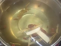 -正能量脆肉鲩火锅