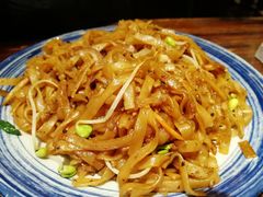 -蚝美人·生蚝海鲜烧烤(茶花园店)