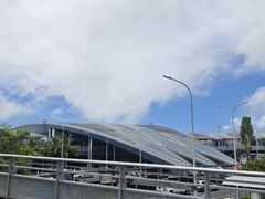 -西沃古尔·拉姆古兰爵士国际机场