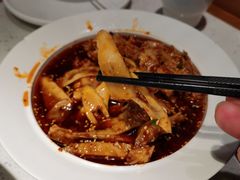 -江渔儿酸菜鱼·拔草餐厅(虎门君乐汇店)