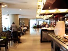 -圣丰索菲特·2 On 988 Café 自助餐厅