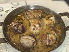 香酥普罗旺斯蜗牛-北京建国饭店杰斯汀法餐厅