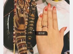 -鲜入围煮花胶鸡海鲜火锅