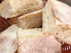 -雪湖煜辰鱼头老店(雪野湖店)