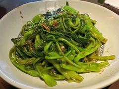 马拉盏炒通菜-大头虾越式风味餐厅(光明广场店)