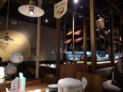大堂-九锅一堂酸菜鱼(新南凯德直营店)