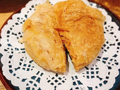 现烤鲜花饼-麦麦山云南菜(复地活力城店)